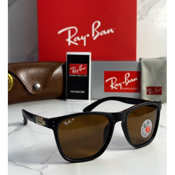 Lentes RAY-BAN — Ref. LF-L217-0587 con el packaging mostrado en la fotografía