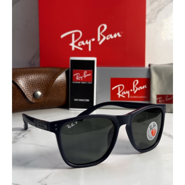 Lentes RAY-BAN — Ref. LF-L217-0591 con el packaging mostrado en la fotografía