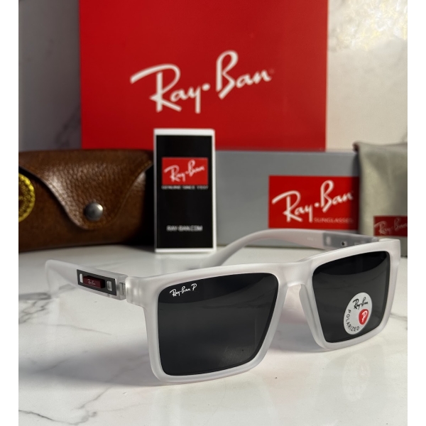 Lentes RAY-BAN — Ref. LF-L217-0593 con el packaging mostrado en la fotografía