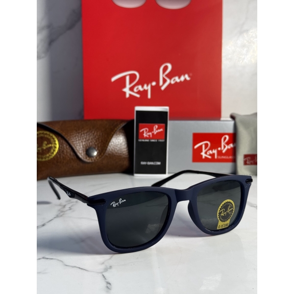 Lentes RAY-BAN — Ref. LF-L217-0610 con el packaging mostrado en la fotografía