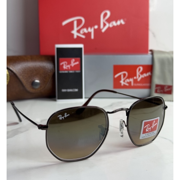 Lentes RAY-BAN — Ref. LF-L217-0625 con el packaging mostrado en la fotografía