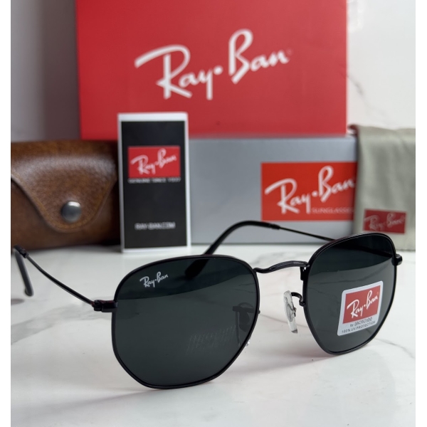 Lentes RAY-BAN — Ref. LF-L217-0628 con el packaging mostrado en la fotografía