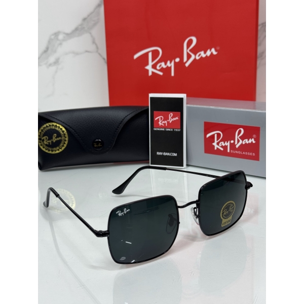 Lentes RAY-BAN — Ref. LF-L217-0662 con el packaging mostrado en la fotografía