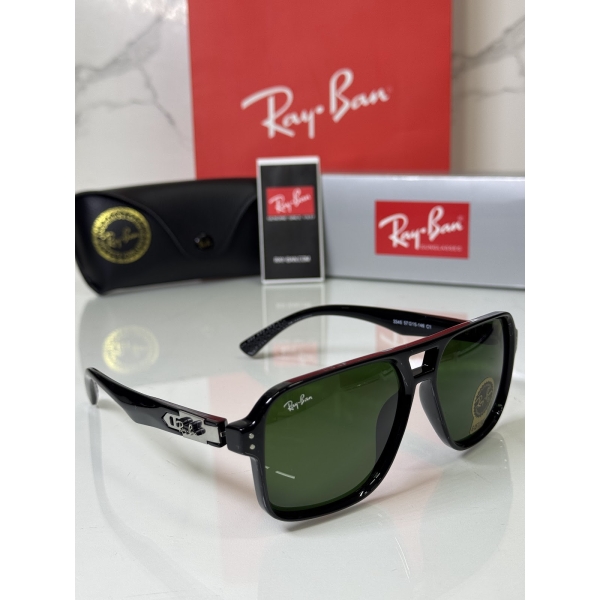 Lentes RAY-BAN — Ref. LF-L217-0688 con el packaging mostrado en la fotografía