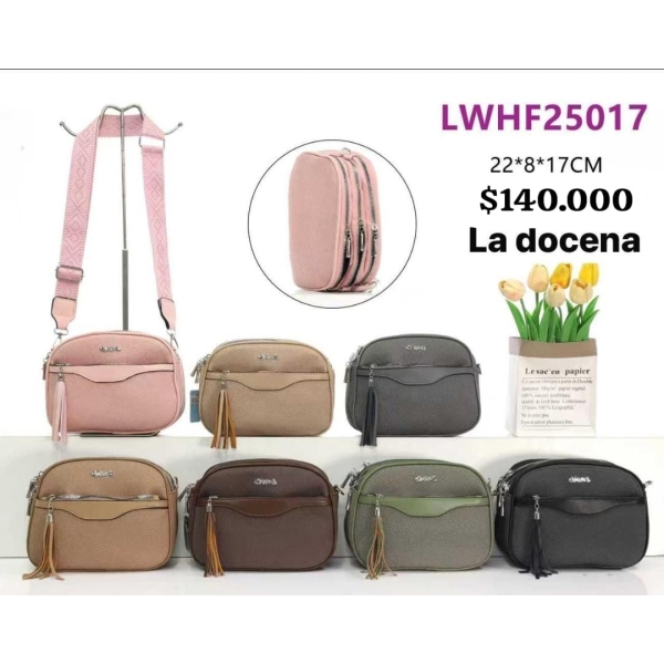 Bandolera con correa labrada y fleco LWHF25017